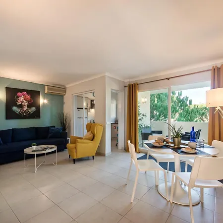 Vale Lobo Golf & Belle Piscine Apartment
