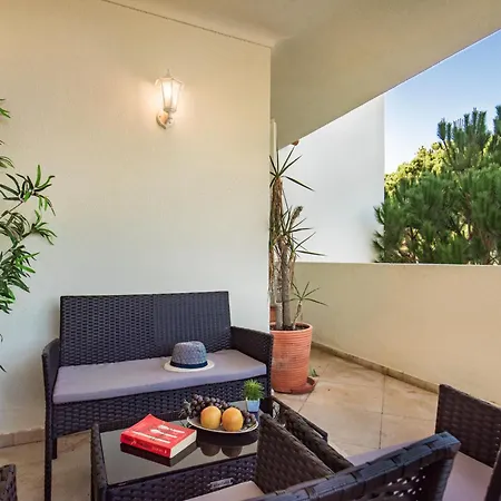 Vale Lobo Golf & Belle Piscine Apartment